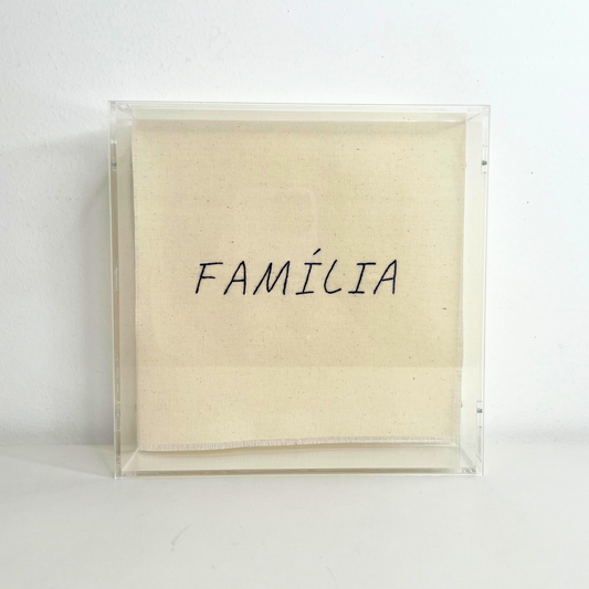 FAMÍLIA 18X18CM